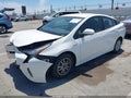 Photo 2 of 17 — 2016 Toyota Prius