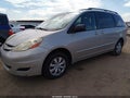 Photo 2 of 11 — 2006 Toyota Sienna