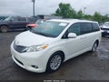 Photo 2 of 17 — 2015 Toyota Sienna