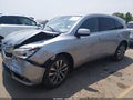 2016 Acura MDX — photo 2 of 16 | VIN 5FRYD4H40GB010429
