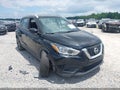 2019 Nissan Kicks — photo 1 of 16 | VIN 3N1CP5CU9KL554506