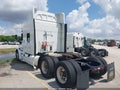 2019 Peterbilt 579 — photo 3 of 15 | VIN 1XPBDP9X1KD492330