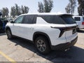 2024 Chevrolet Traverse — photo 3 of 18 | VIN 1GNEREKS1RJ238008