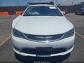 Photo 11 of 15 — 2015 Chrysler 200