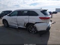 2018 Toyota Highlander — photo 3 of 16 | VIN 5TDJZRFH2JS550200