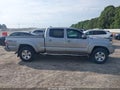 Photo 13 of 18 — 2015 Toyota Tacoma