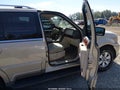 Photo 5 of 18 — 2004 Lincoln Navigator
