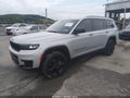 Photo 2 of 18 — 2023 Jeep Grand Cherokee L