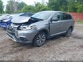 2020 Mitsubishi Outlander — photo 2 of 16 | VIN JA4AZ3A31LZ046936