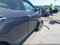 2016 Hyundai Santa Fe — photo 6 of 17 | VIN 5XYZT3LB3GG375009