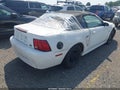 2000 Ford Mustang — photo 4 of 18 | VIN 1FAFP4441YF170635