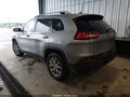 2017 Jeep Cherokee — photo 3 of 16 | VIN 1C4PJMCSXHW636160
