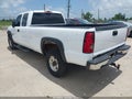 Photo 3 of 11 — 2004 Chevrolet Silverado 2500