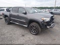 Photo 1 of 17 — 2018 Toyota Tacoma