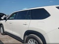 2024 Toyota Highlander — photo 14 of 16 | VIN 5TDAAAA53RS018374