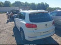 Photo 3 of 16 — 2017 Volkswagen Tiguan