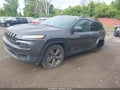Photo 2 of 16 — 2017 Jeep Cherokee
