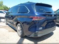 2025 Toyota Sienna — photo 3 of 17 | VIN 5TDJRKEC9SS271213