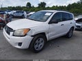2011 Toyota RAV4 — photo 2 of 16 | VIN 2T3ZF4DVXBW070154