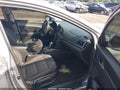 Photo 5 of 16 — 2017 Hyundai Elantra