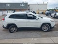2016 Jeep Cherokee — photo 13 of 16 | VIN 1C4PJLCB6GW125215