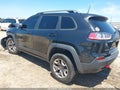 2019 Jeep Cherokee — photo 3 of 15 | VIN 1C4PJMBX4KD478320