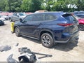 Photo 3 of 18 — 2025 Toyota Highlander Hybrid