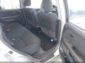 Photo 8 of 17 — 2005 Honda CR-V