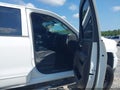 2018 Chevrolet Silverado 1500 — photo 5 of 11 | VIN 3GCUKREC9JG294904