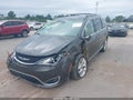 Photo 6 of 17 — 2017 Chrysler Pacifica