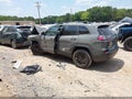 2023 Jeep Cherokee — photo 3 of 17 | VIN 1C4PJMMB6PD101142