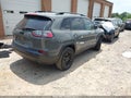 2023 Jeep Cherokee — photo 4 of 17 | VIN 1C4PJMMB6PD101142