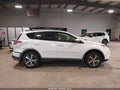 2018 Toyota RAV4 — photo 13 of 16 | VIN JTMRFREV2JJ246591
