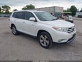 2013 Toyota Highlander — photo 1 of 16 | VIN 5TDDK3EH7DS273323