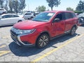 Photo 2 of 18 — 2019 Mitsubishi Outlander