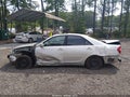 Photo 14 of 16 — 2002 Toyota Camry