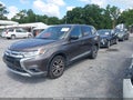 Photo 2 of 18 — 2017 Mitsubishi Outlander