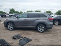 Photo 14 of 16 — 2018 Toyota Highlander