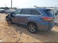 Photo 3 of 16 — 2015 Toyota Highlander