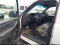 2002 Chevrolet Silverado 1500 — photo 5 of 16 | VIN 1GCEC14W32Z179859