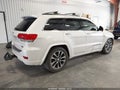2017 Jeep Grand Cherokee — photo 4 of 17 | VIN 1C4RJFCT0HC810171