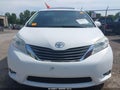 2011 Toyota Sienna — photo 11 of 15 | VIN 5TDYK3DC4BS082737