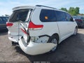 2011 Toyota Sienna — photo 4 of 15 | VIN 5TDYK3DC4BS082737