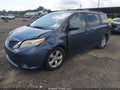 2014 Toyota Sienna — photo 2 of 16 | VIN 5TDKK3DC8ES454235