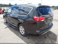 2018 Chrysler Pacifica — photo 3 of 16 | VIN 2C4RC1L74JR169605
