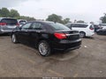 Photo 3 of 16 — 2011 Chrysler 200
