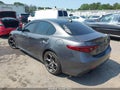 2018 Alfa Romeo Giulia — photo 3 of 17 | VIN ZARFAEEN7J7596537