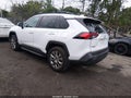 2020 Toyota RAV4 — photo 3 of 16 | VIN 2T3A1RFV7LW115123