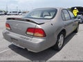 Photo 4 of 12 — 1999 Nissan Maxima