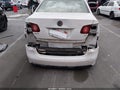 Photo 6 of 17 — 2009 Volkswagen Jetta